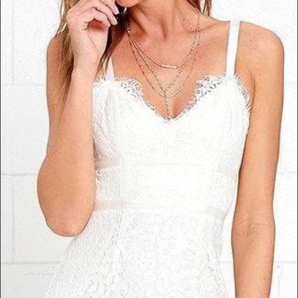 New no tag White lace dress